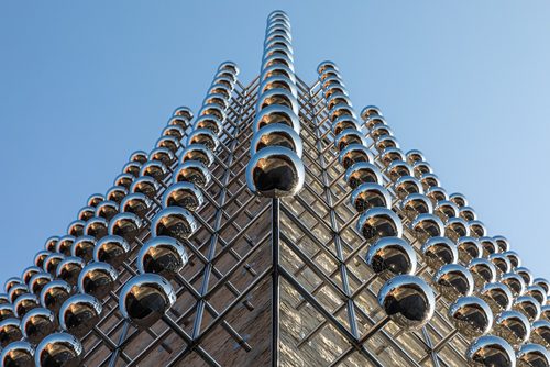 Münster, LWL-Museum für Kunst und Kultur, Lichtkunstwerk "Silberne Frequenz" -- 2020 -- 6445 — Light Art